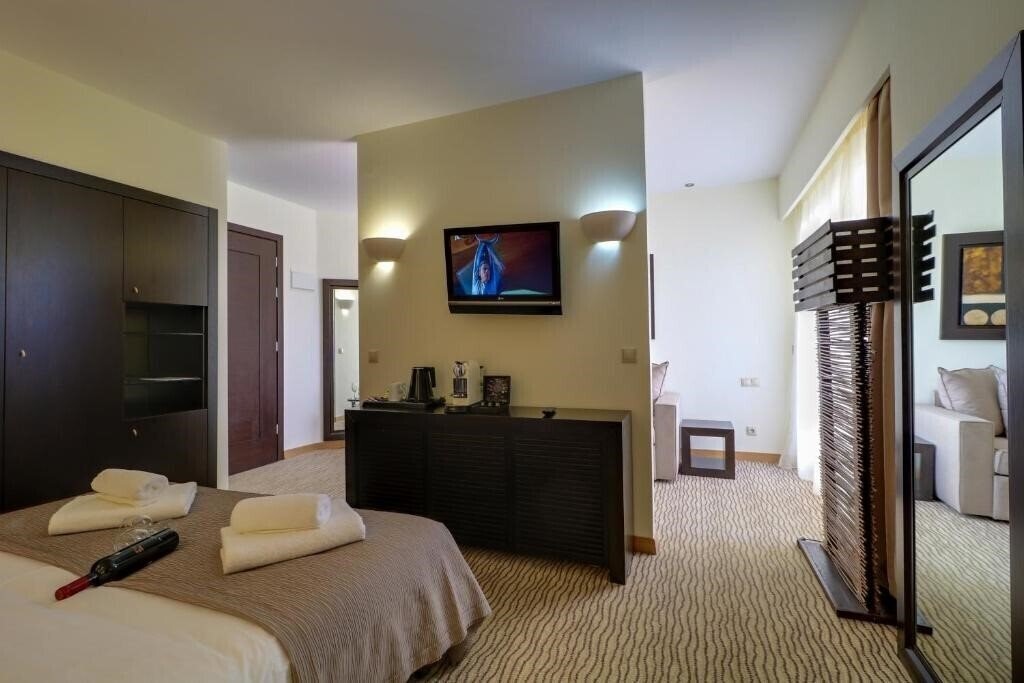 Картинка Olympian Bay Grand Resort 4*