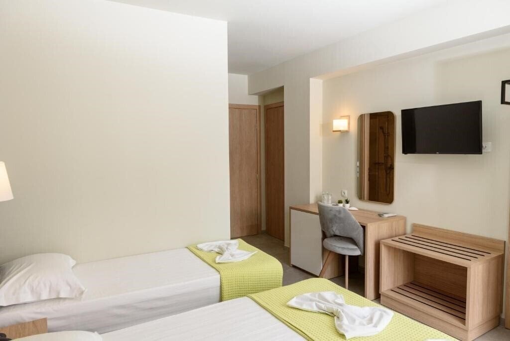 Панорама Regina Mare Hotel 3*