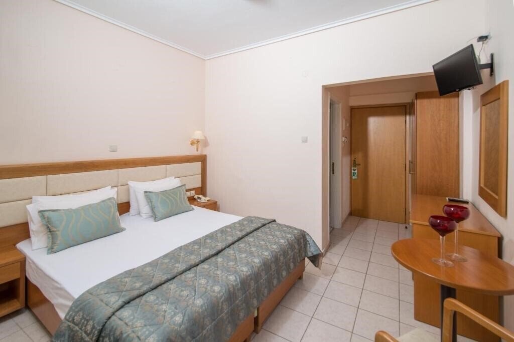 Вид Regina Mare Hotel 3*