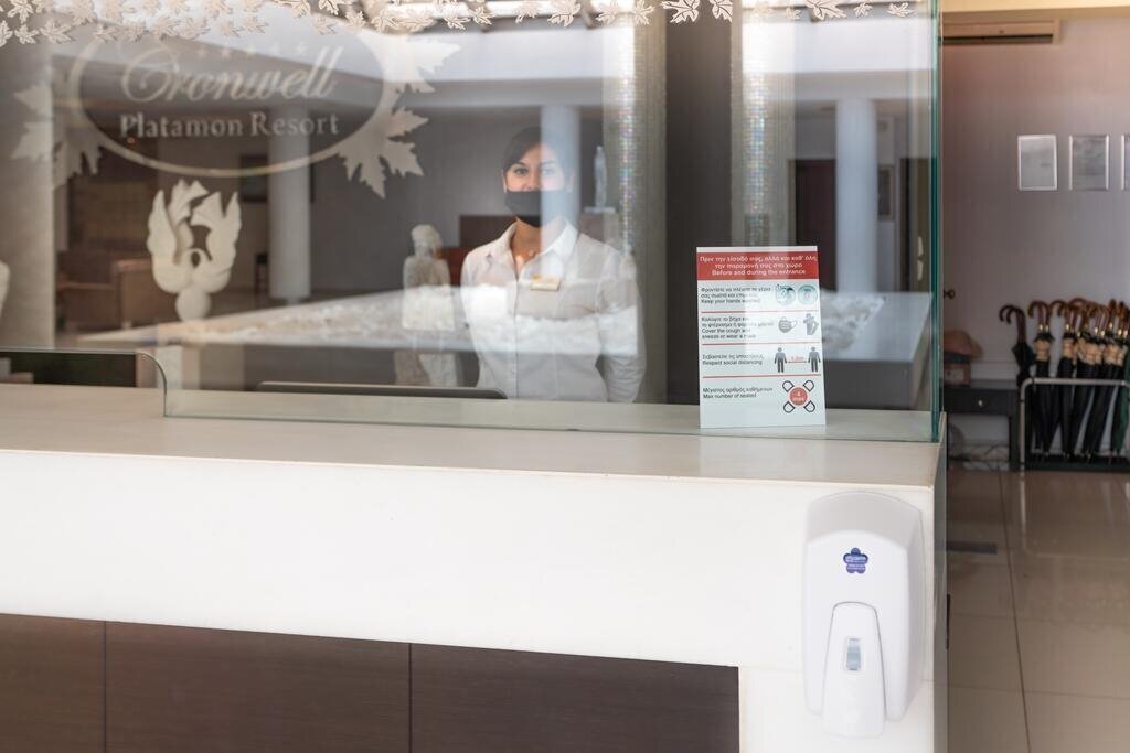 Вид Cronwell Platamon Resort (ex. Cronwell Platamon Family Resort	) 5*