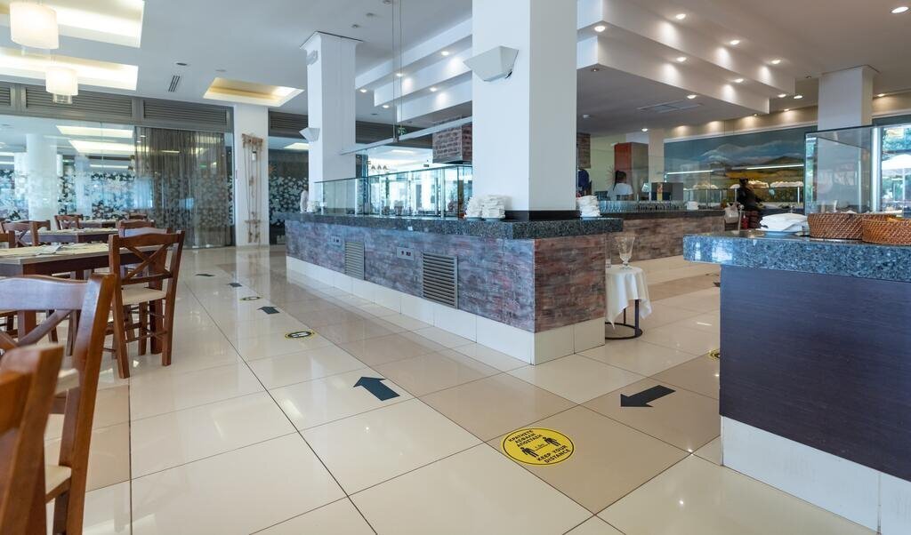 Апартаменты Cronwell Platamon Resort (ex. Cronwell Platamon Family Resort	) 5*