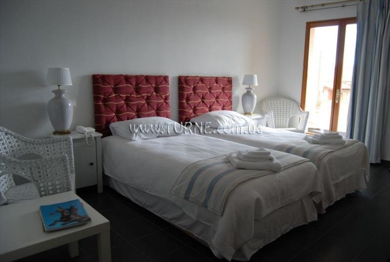 Картинка Lagou Raxi Country Hotel 3*