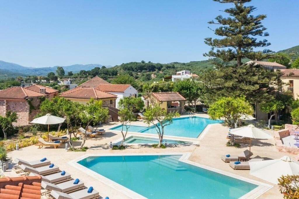 Отель Spilia Village Hotel 4*