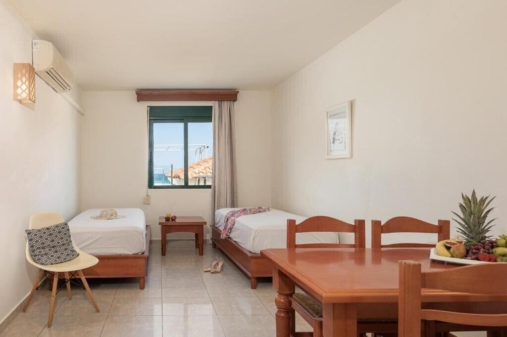 Апартаменты Atlantica Caldera Bay 4*