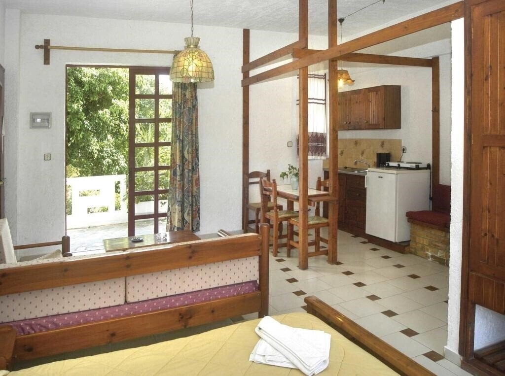Отель Proimos Apartments 3*