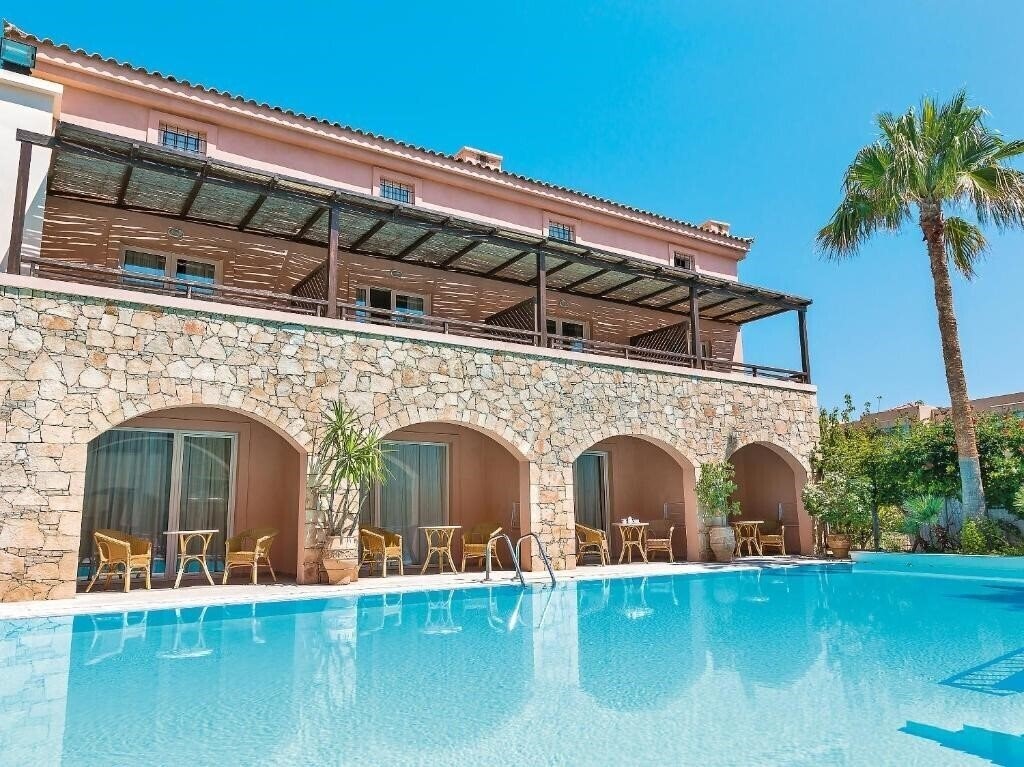 Территория Grecotel Casa Adele (ex. Grecotel Grand Leoniki Residence) 4*