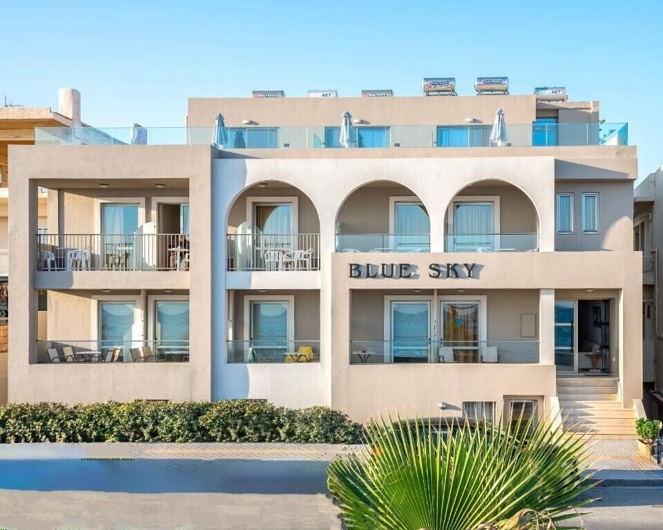 Панорама Blue Sky Apartments апартаменты