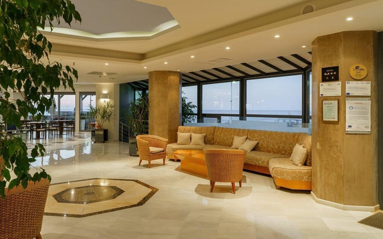 Территория Pearl Beach Rethymno 4*