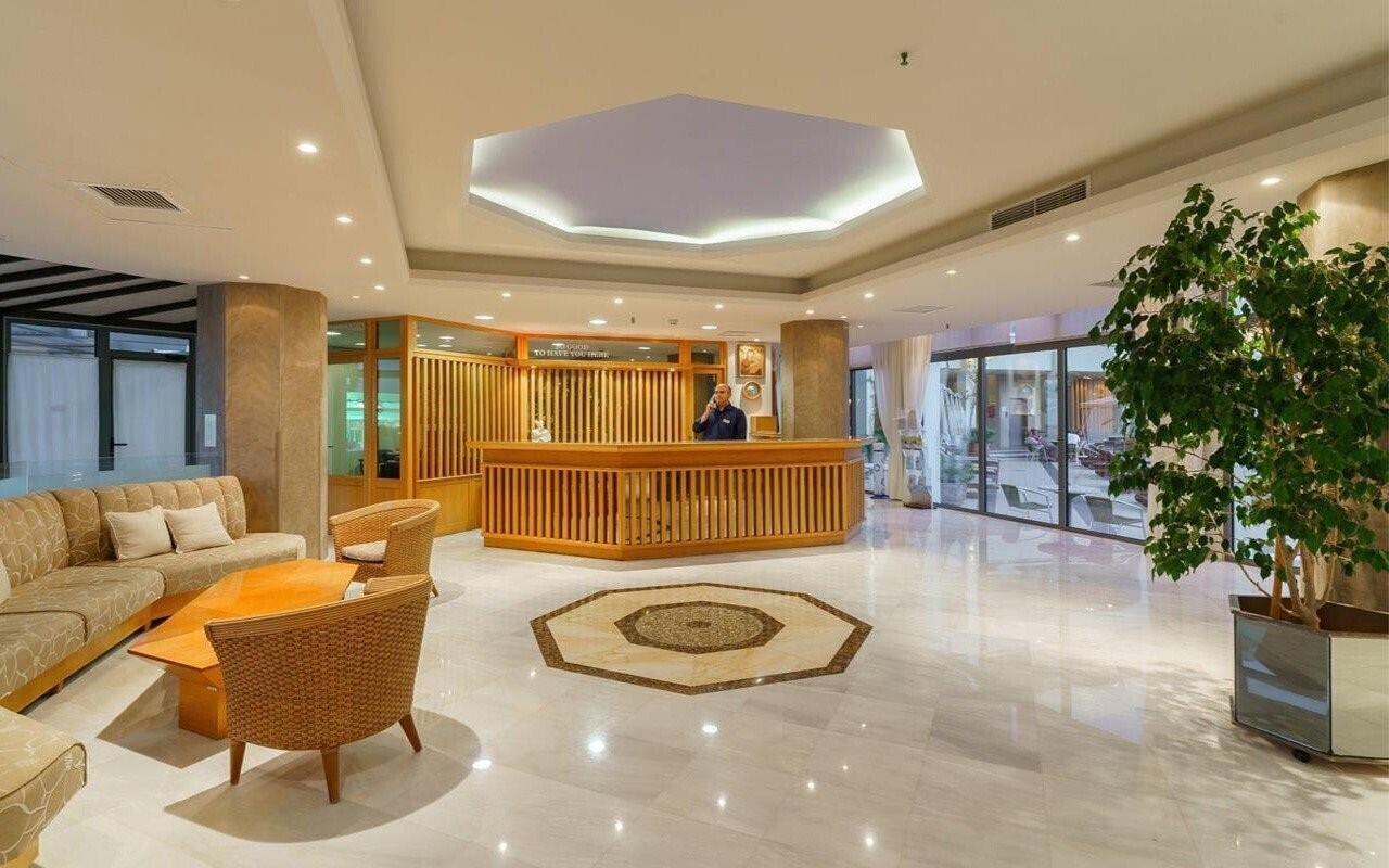 Панорама Pearl Beach Rethymno 4*