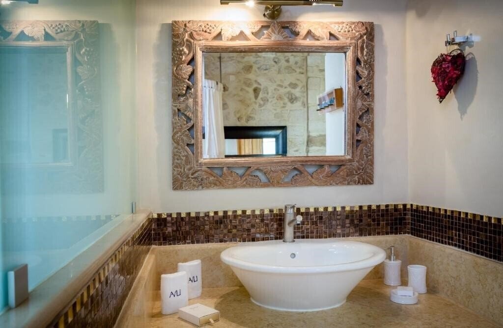 Панорама Avli Lounge Apartments 4*