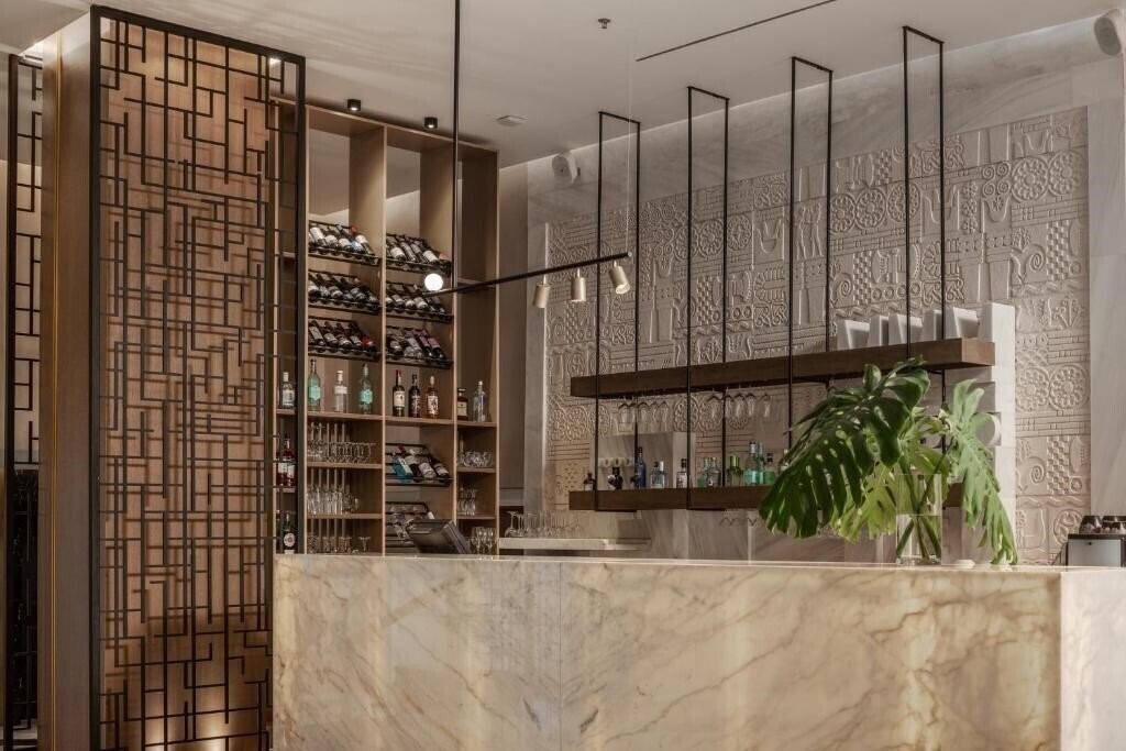 Территория Theartemis Palace Hotel 4*