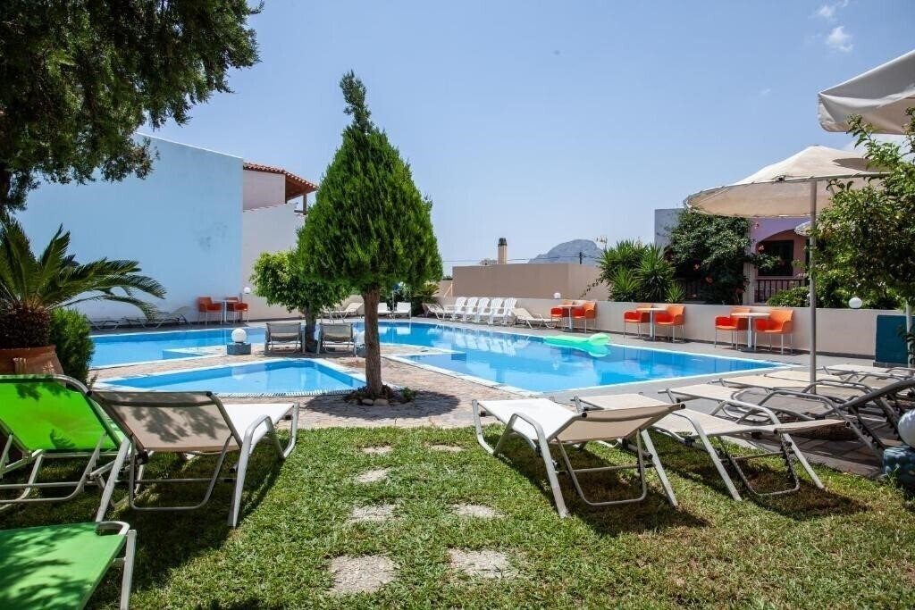 Отель Myrtis SPA Hotel 3*