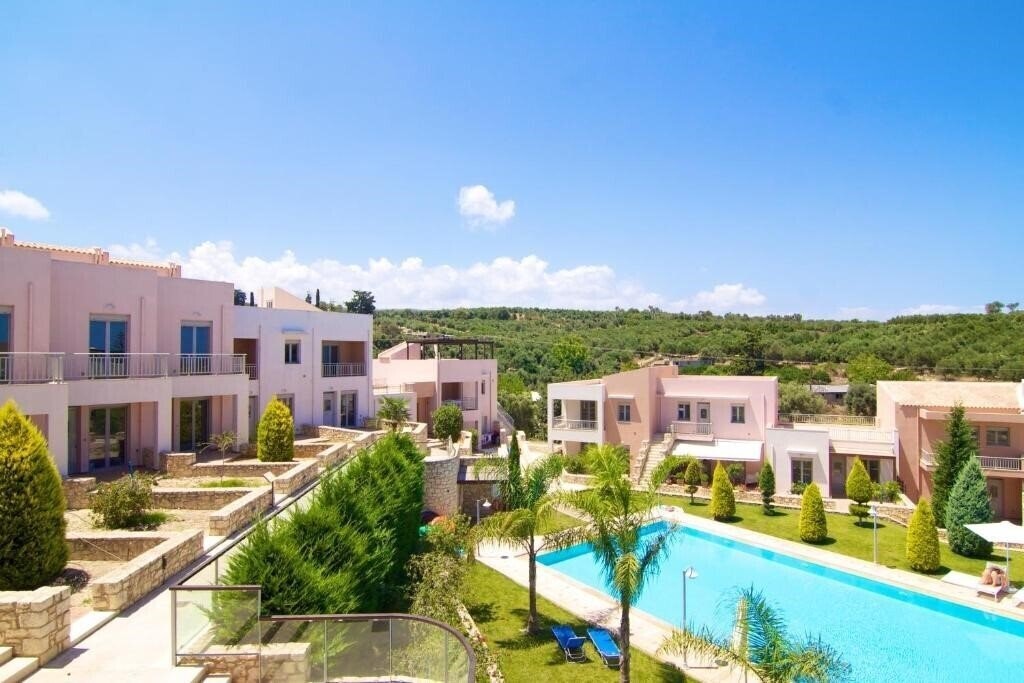 Панорама Loutra Resort 4*