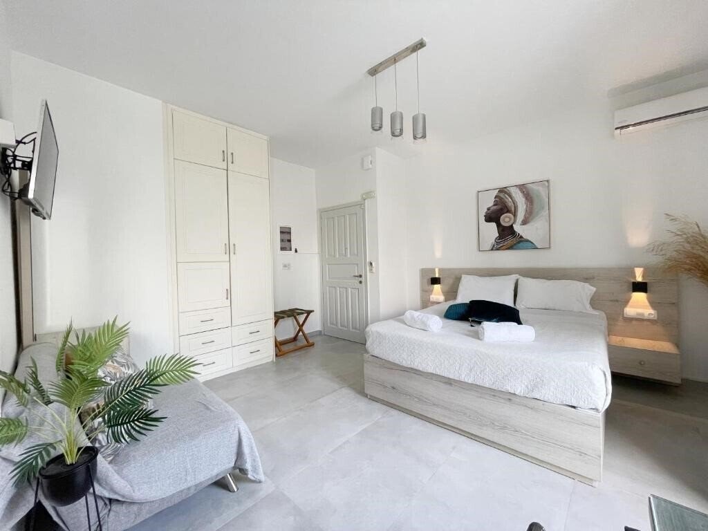 Зображення Sunset Loft Suite & Studios (ex. Sunset Apartments) 4*