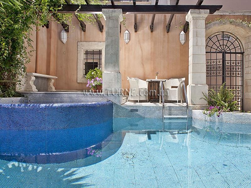 Панорама Rimondi Boutique Hotel 4*