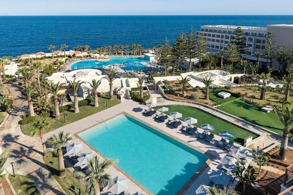 Отель Iberostar Waves Creta Panorama & Mare 4*