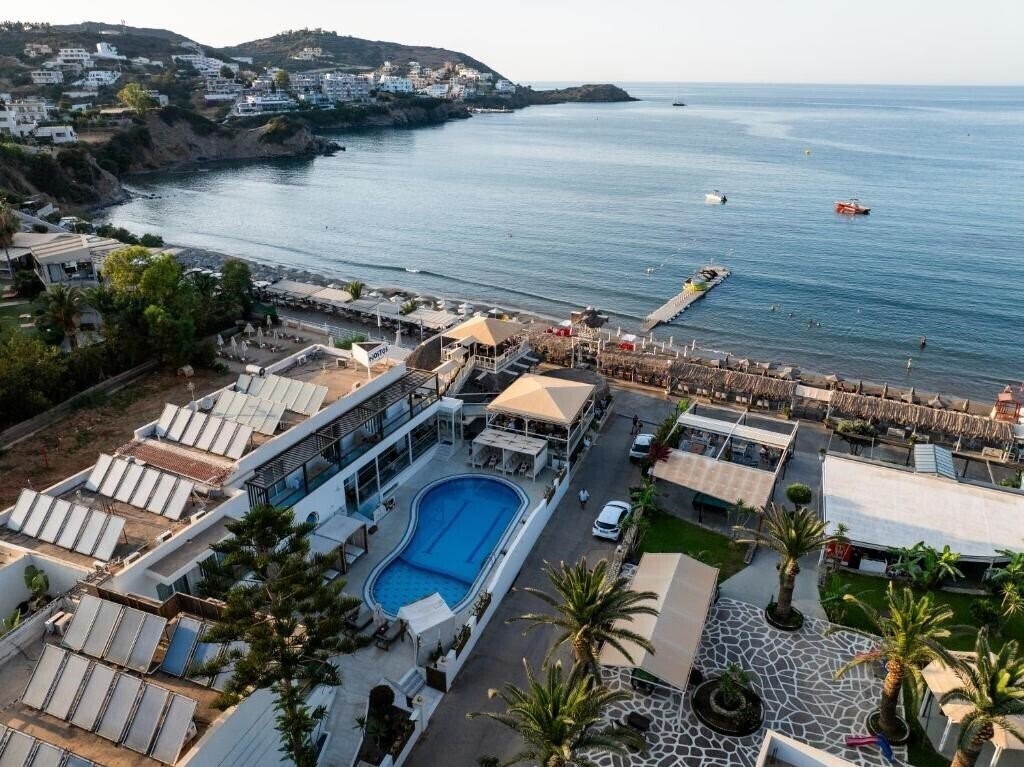 Отель Nostos Beach Boutique Hotel 4*