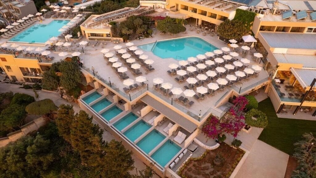 Территория Mitsis Bali Paradise 4*