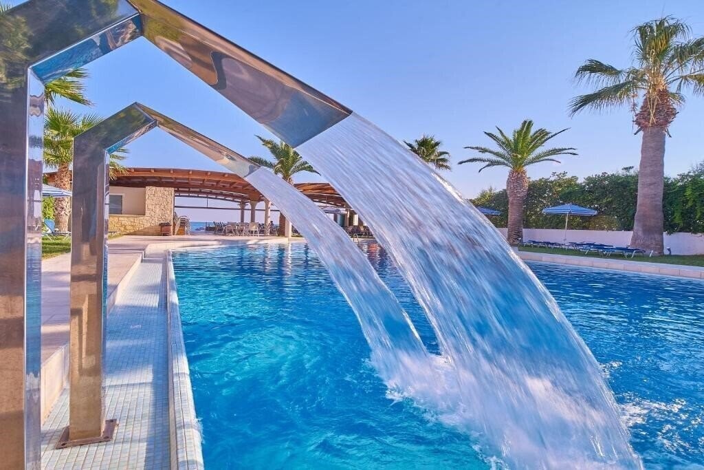 Апартаменты Eva Bay 4*