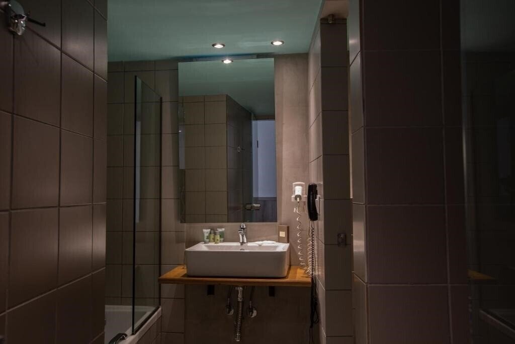 Панорама Metropolitan 4*