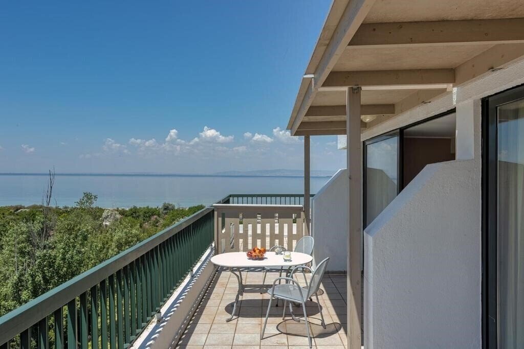 Вид Sun Beach Agia Triada 4*