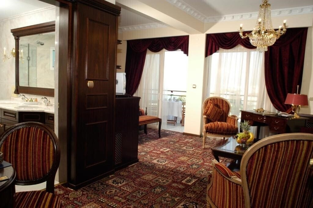 Панорама Santa Beach Hotel 4*