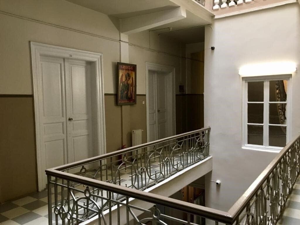 Территория Kastoria Hotel 3*