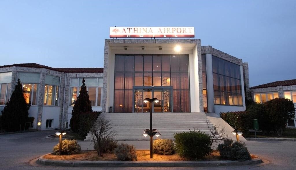 Отель Athina Airport Hotel 3*