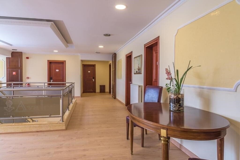Фотографія Avalon Hotel Thessaloniki 4*