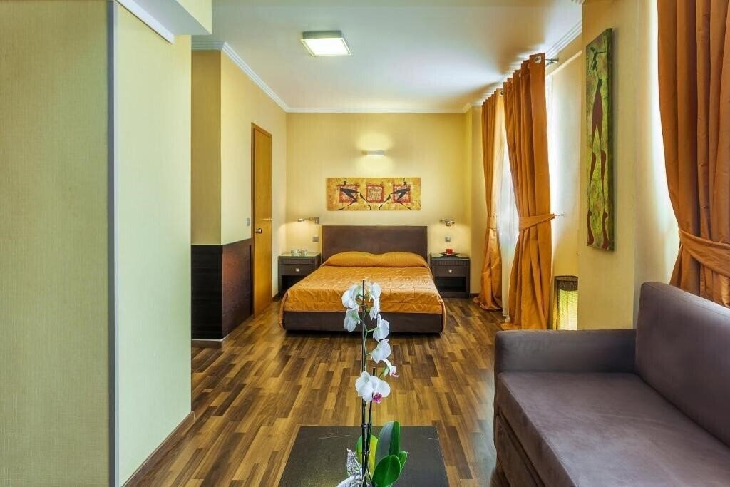 Территория Egnatia Hotel 3*