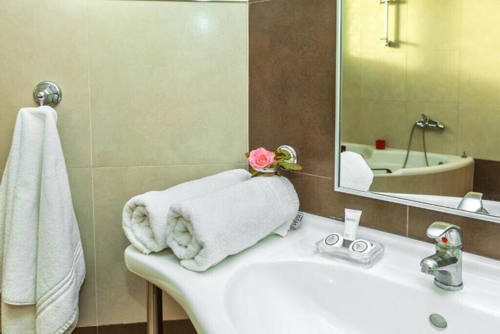 Апартаменты Egnatia Hotel 3*