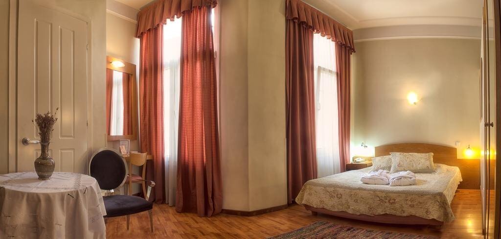 Вид Kinissi Palace 4*