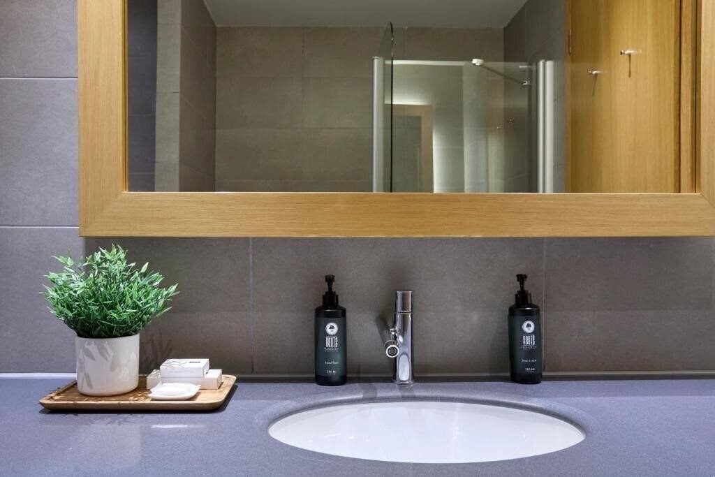 Вид Domotel Les Lazaristes 5*