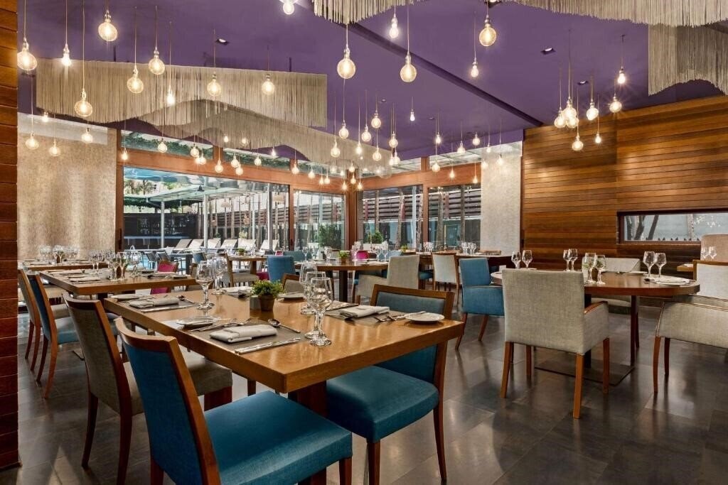 Территория Domotel Les Lazaristes 5*