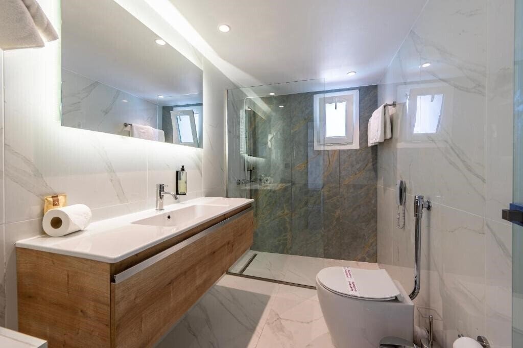 Территория Athina Palace 4*