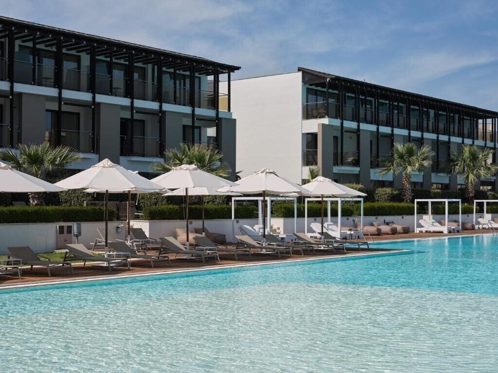 Фото Nikopolis Hotel Thessaloniki 5*