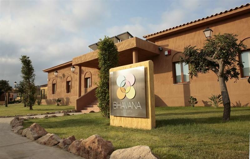 Отель Wellness Santa Resort 5*