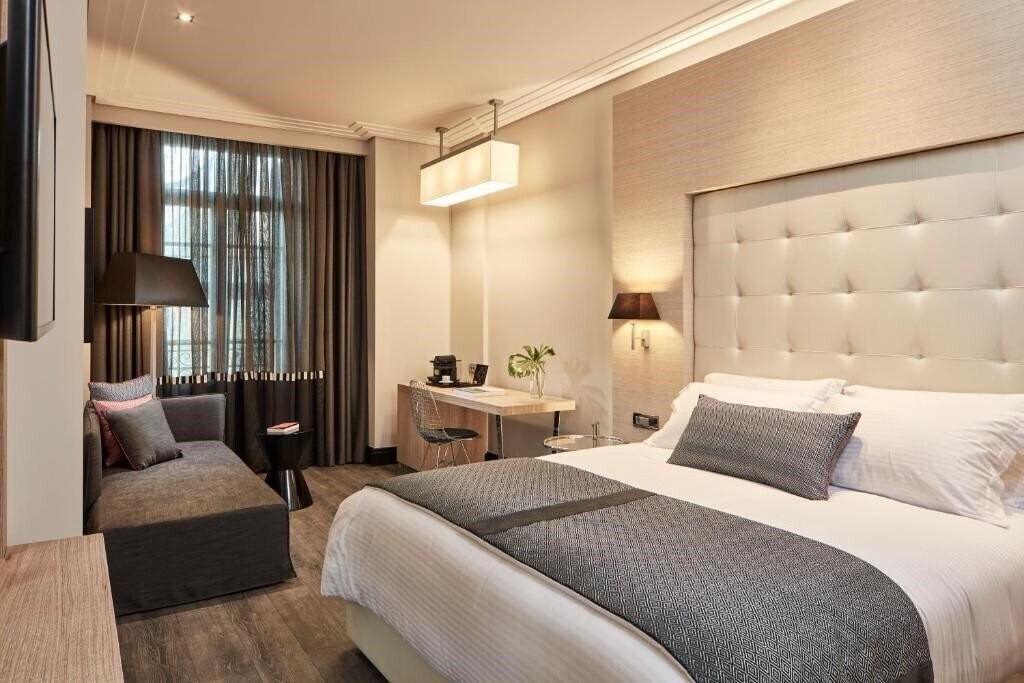 Вид Antigon Urban Chic 5*