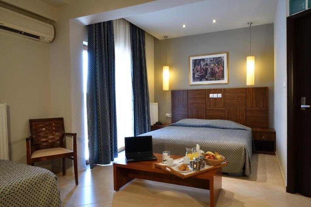 Панорама Four Seasons Thessaloniki 3*