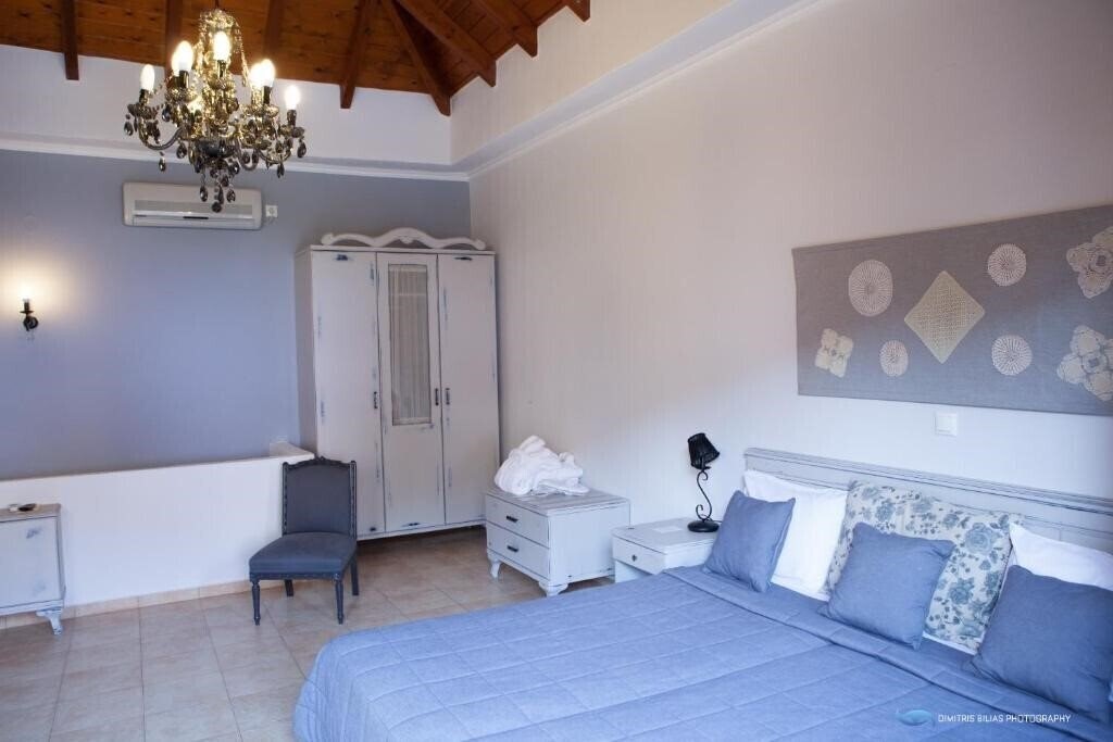 Апартаменты Iapetos Village Hotel 4*