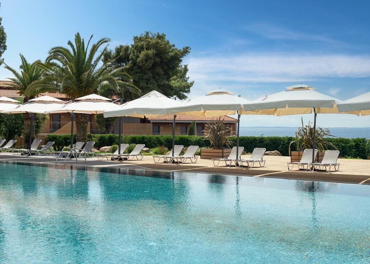 Фото Blue Dolphin 4*