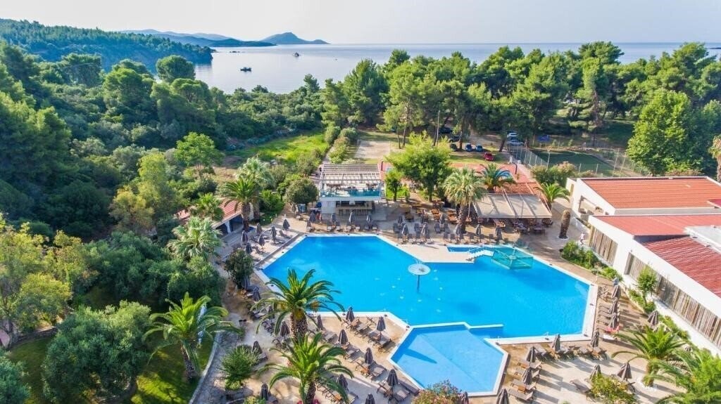 Вид Poseidon Hotel Sea Resort 4*