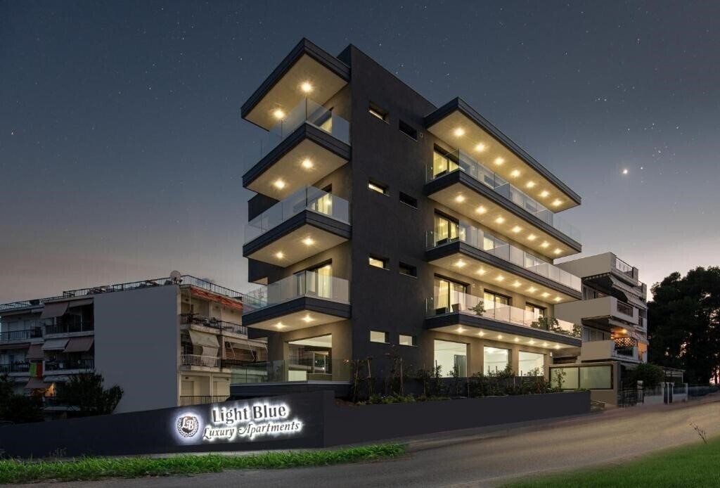 Картинка Light Blue Luxury Apartments 3*