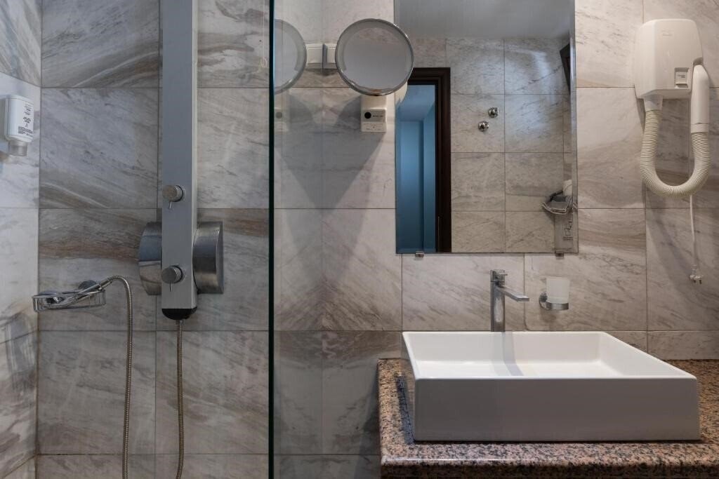 Апартаменти Makednos 3*