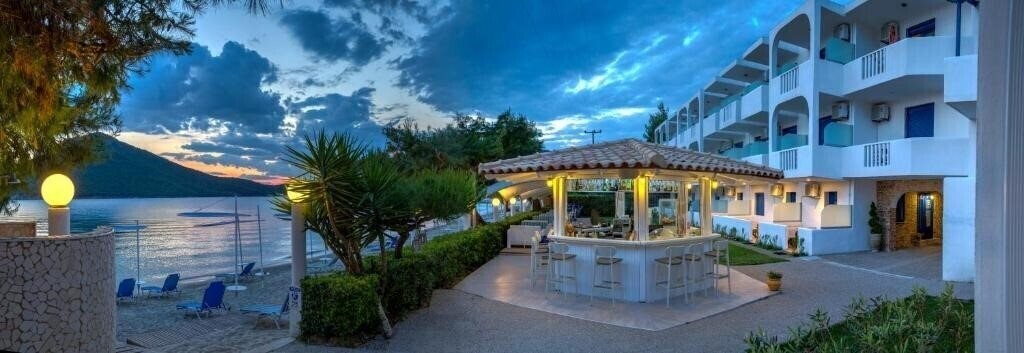 Панорама Porto Koufo 2*