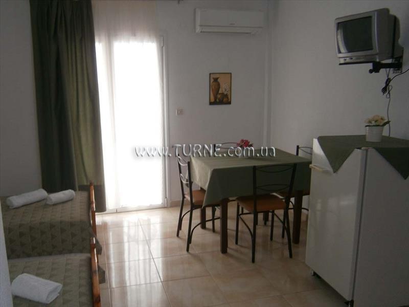 Фотографія Ermioni Apartments 3*