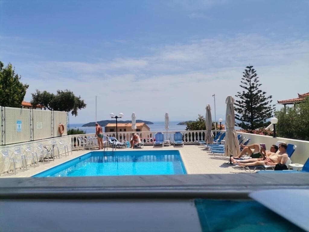 Територія Elenis Village 2*