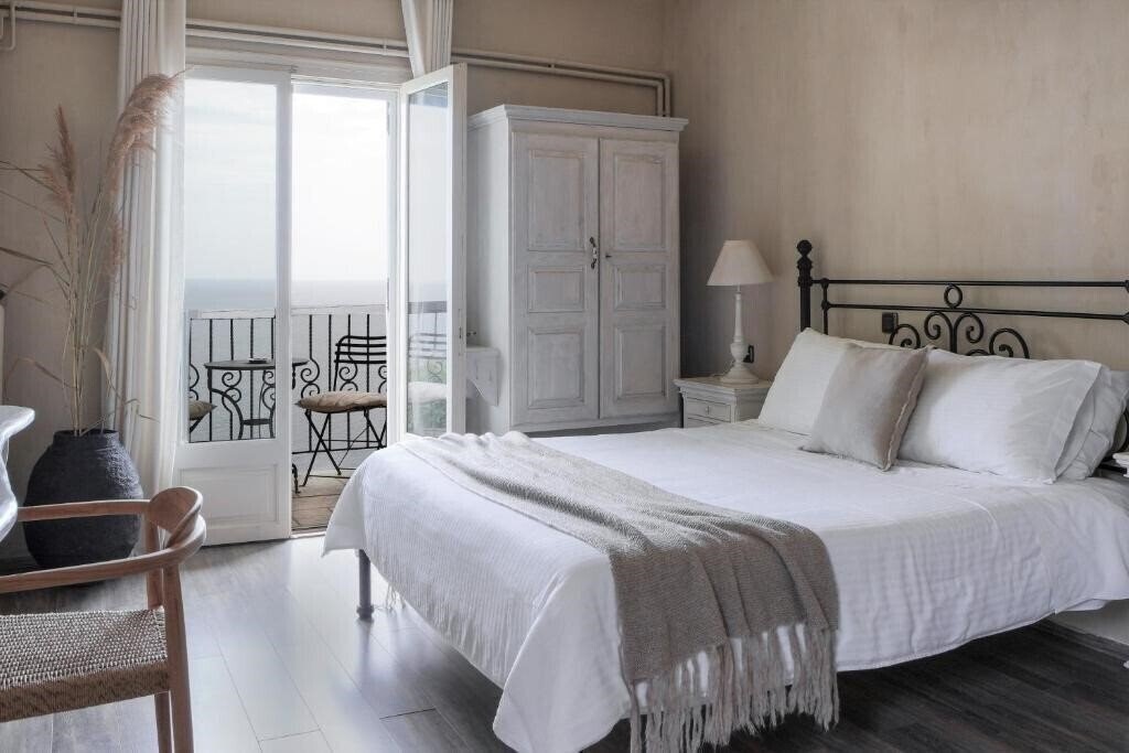 Територія Agapitos Villas & Guesthouses 4*