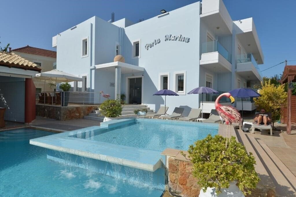 Апартаменти Perla Marina 3*