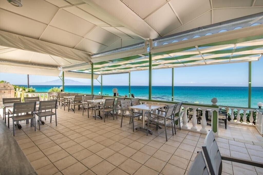 Апартаменты Achillion Apartments & Studios 3*